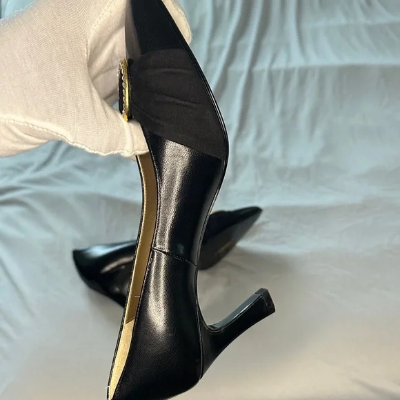 VINTAGE Yves Saint Laurent Black Leather Pumps w/ Rhinestone Buckle Size 35 - Picture 4 of 6